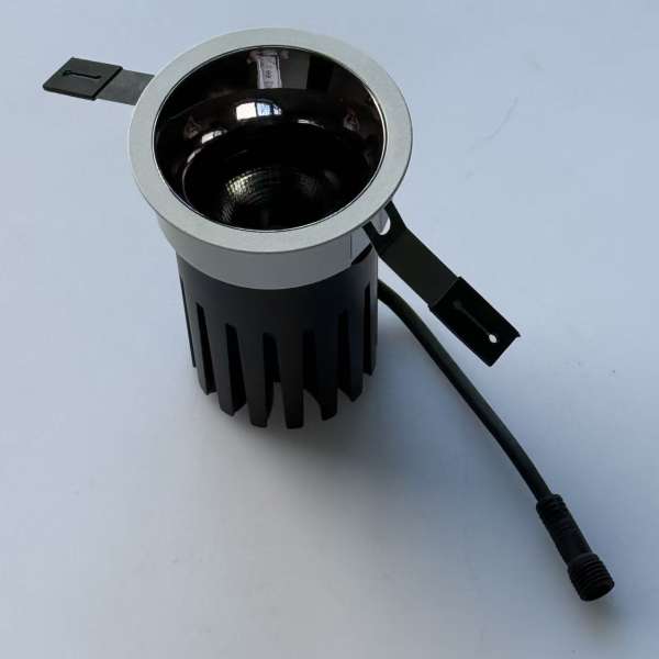 嵌入式LED射灯 18W